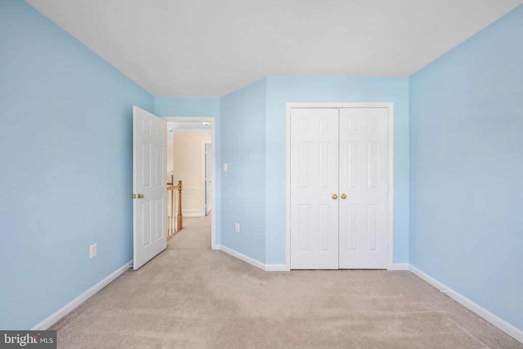 11 Ashbrook Rd