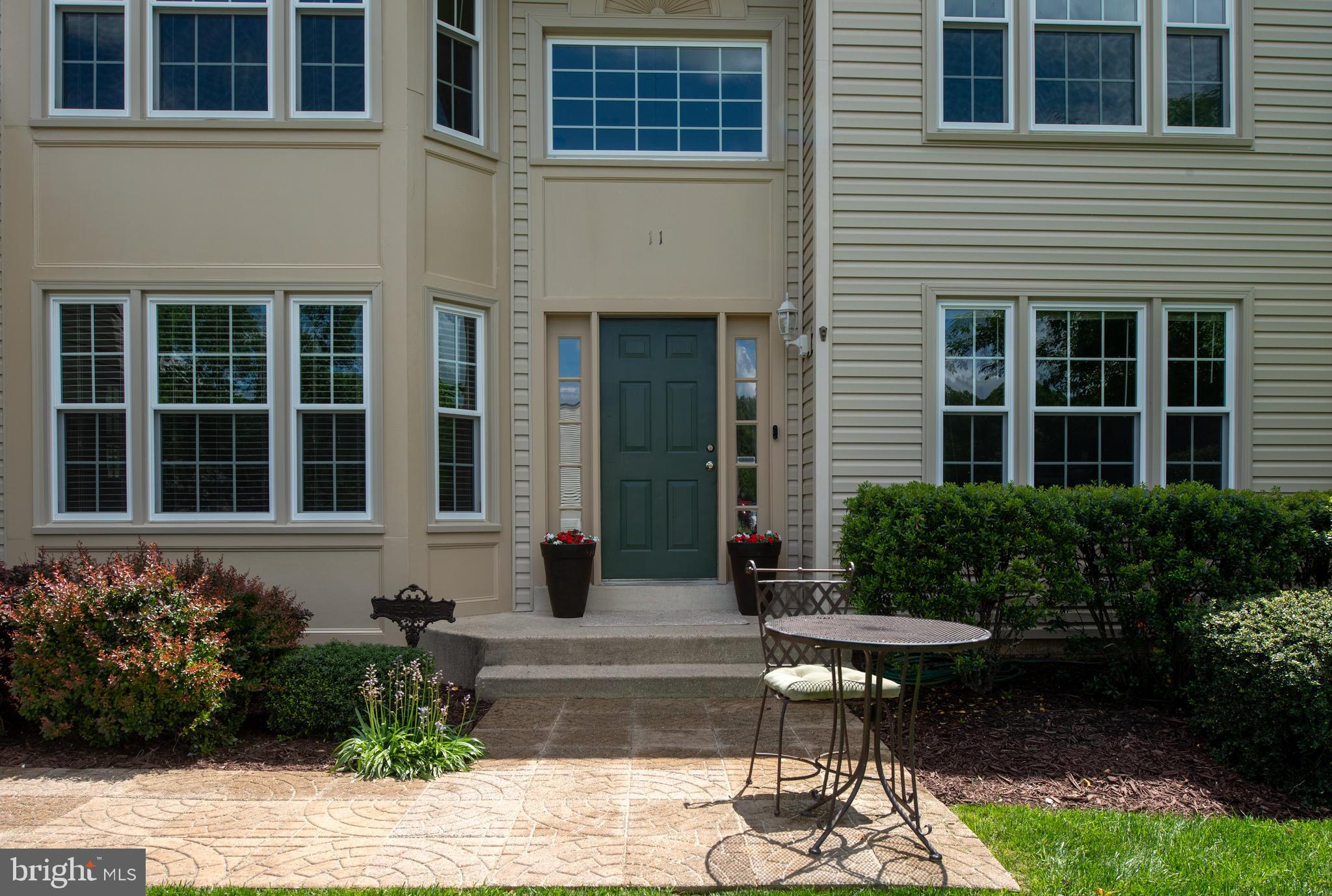 11 Ashbrook Rd