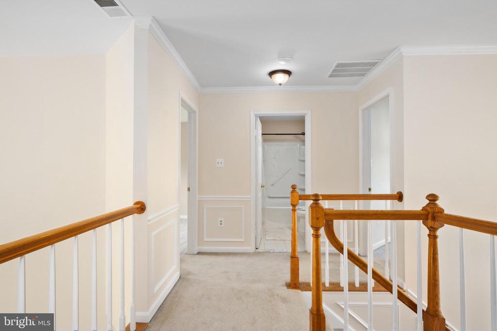 11 Ashbrook Rd