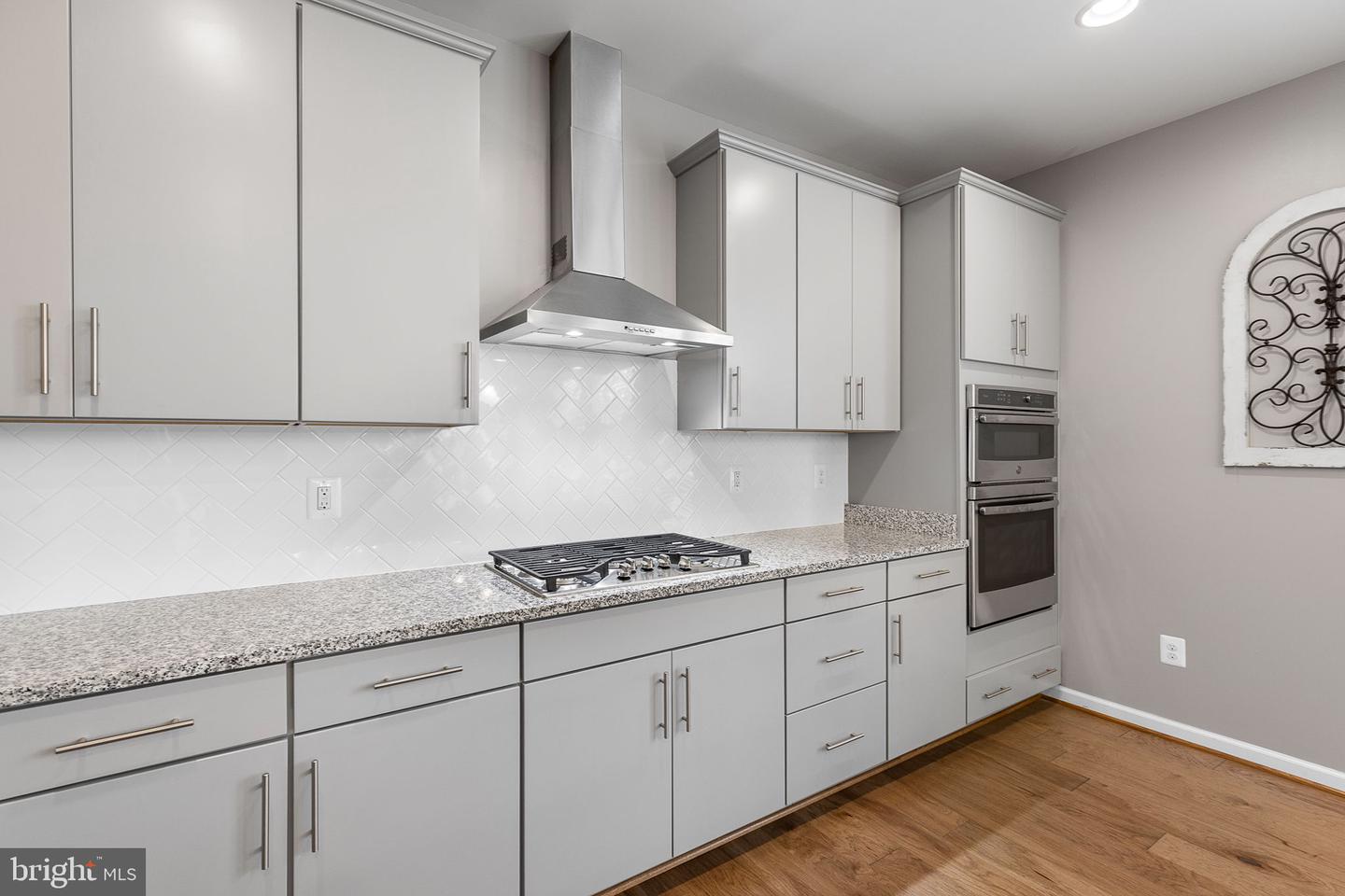 47 Shermans Ridge Rd