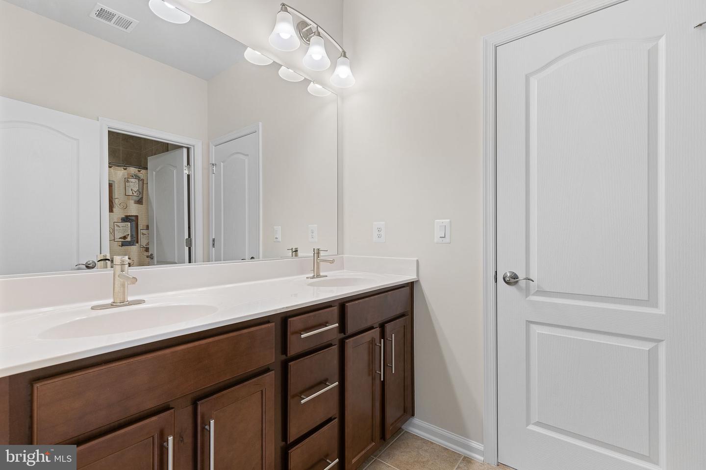 47 Shermans Ridge Rd