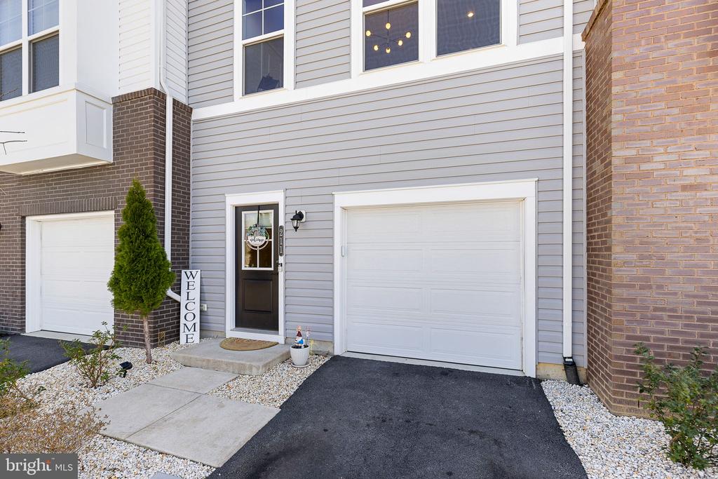 211 Huff Dr