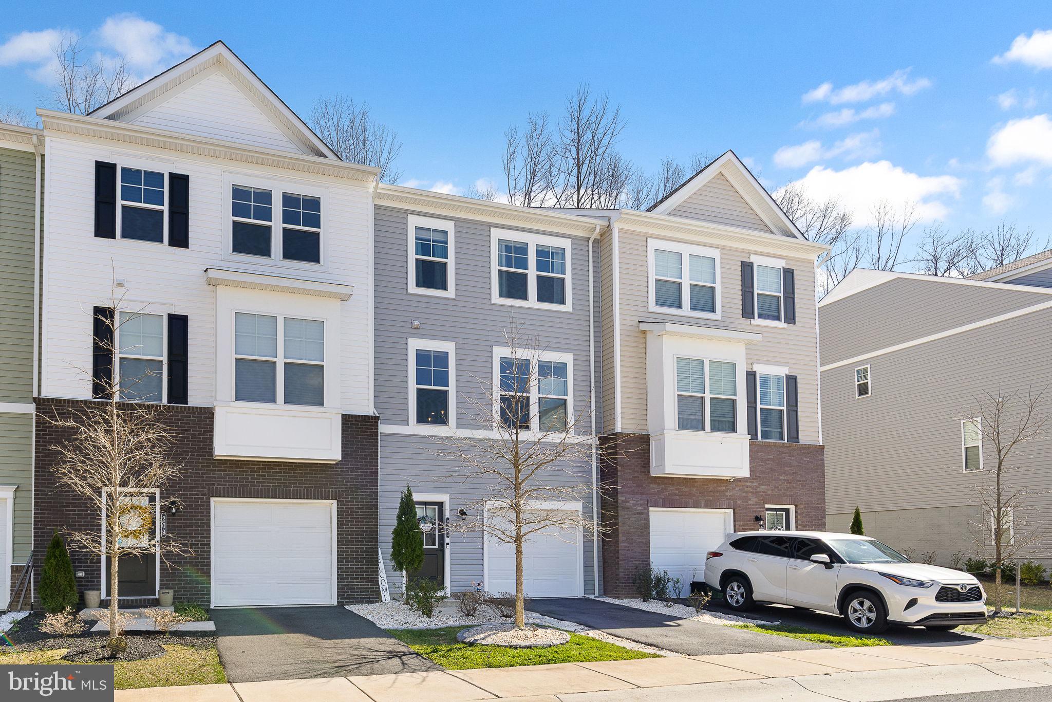 211 Huff Dr