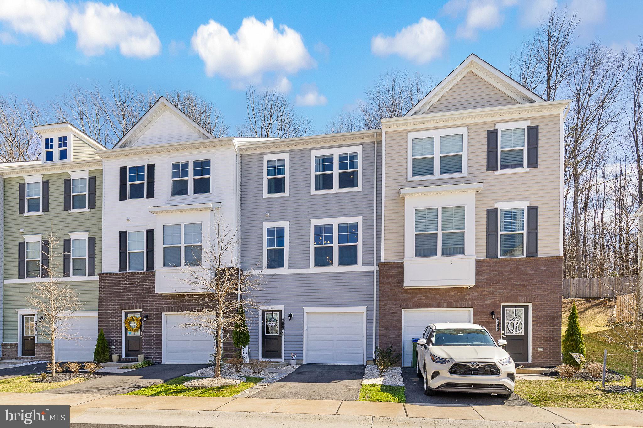 211 Huff Dr