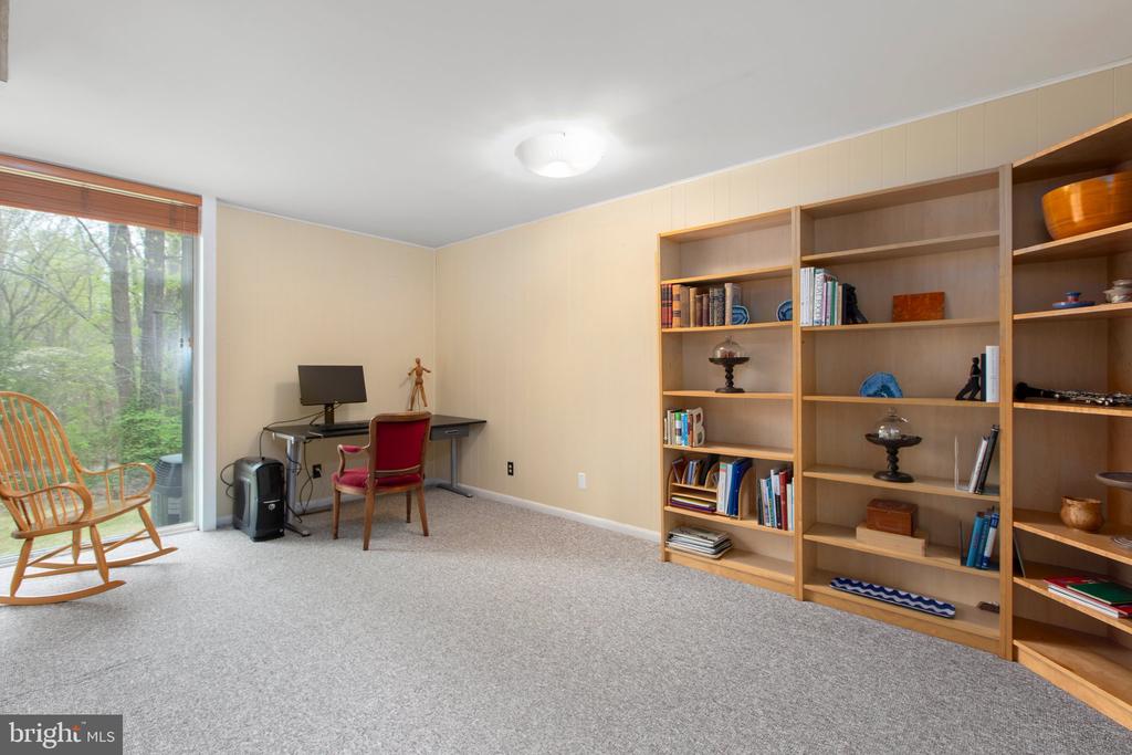103 Lake Shore Dr