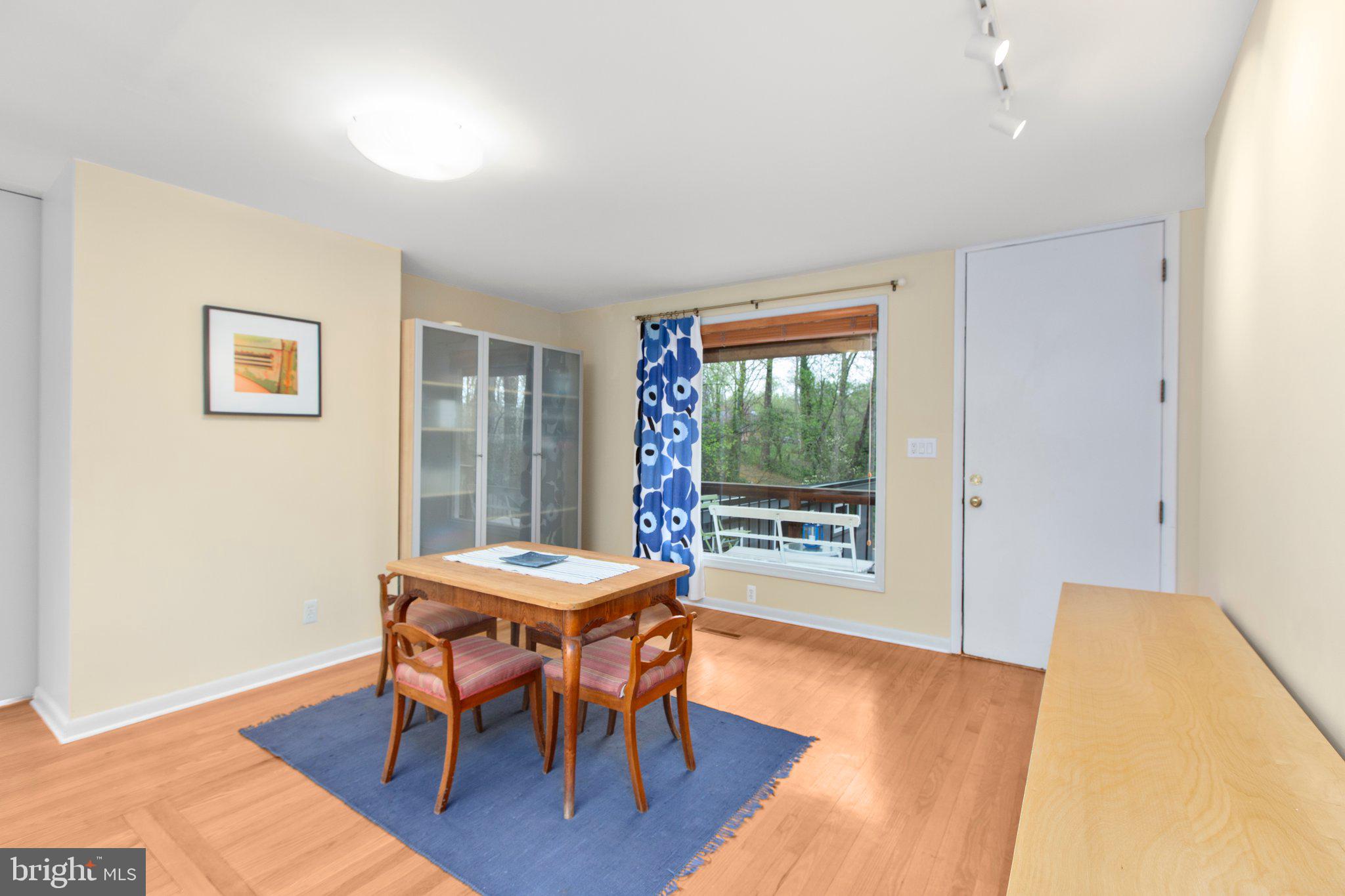103 Lake Shore Dr