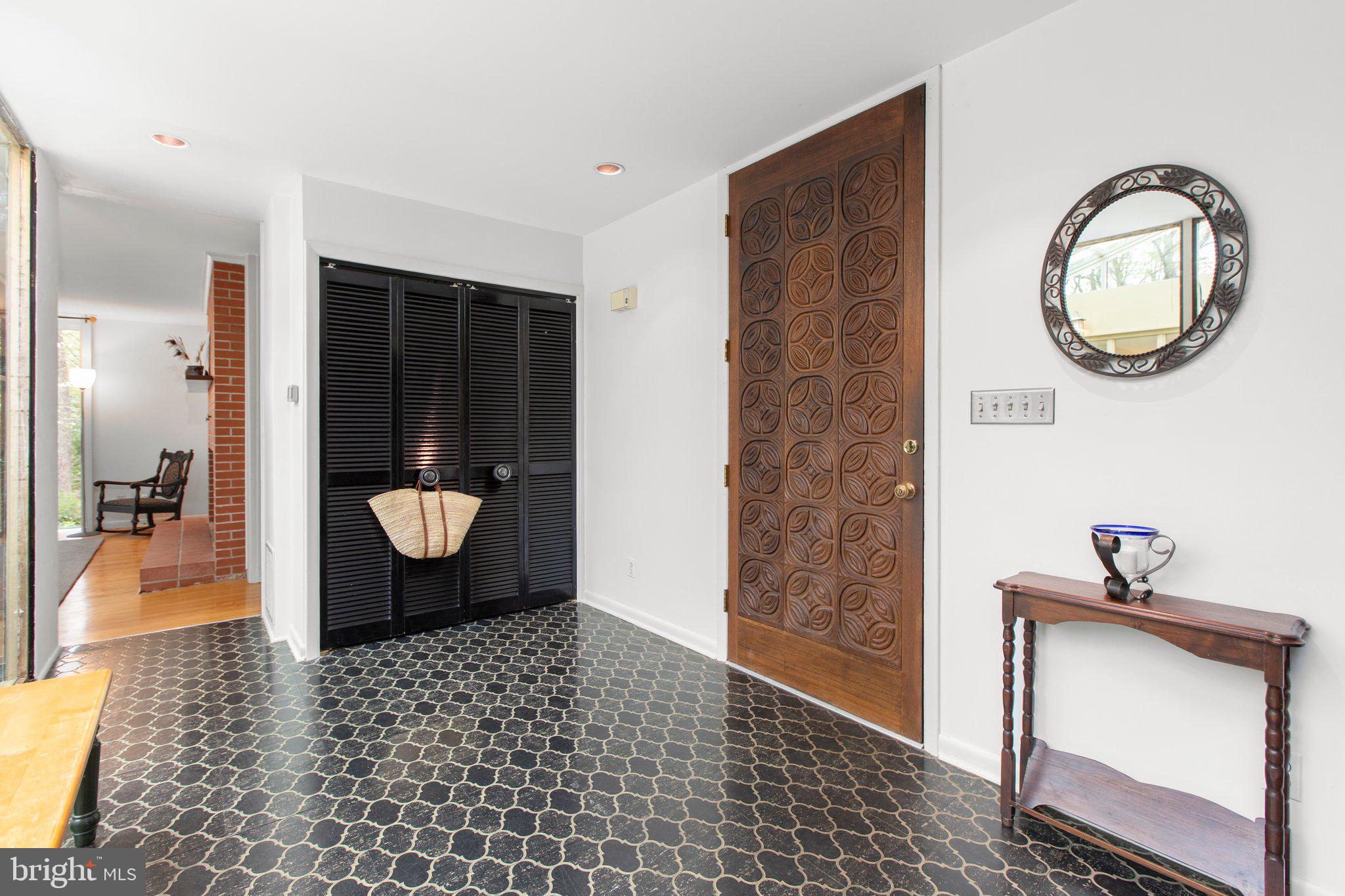 103 Lake Shore Dr