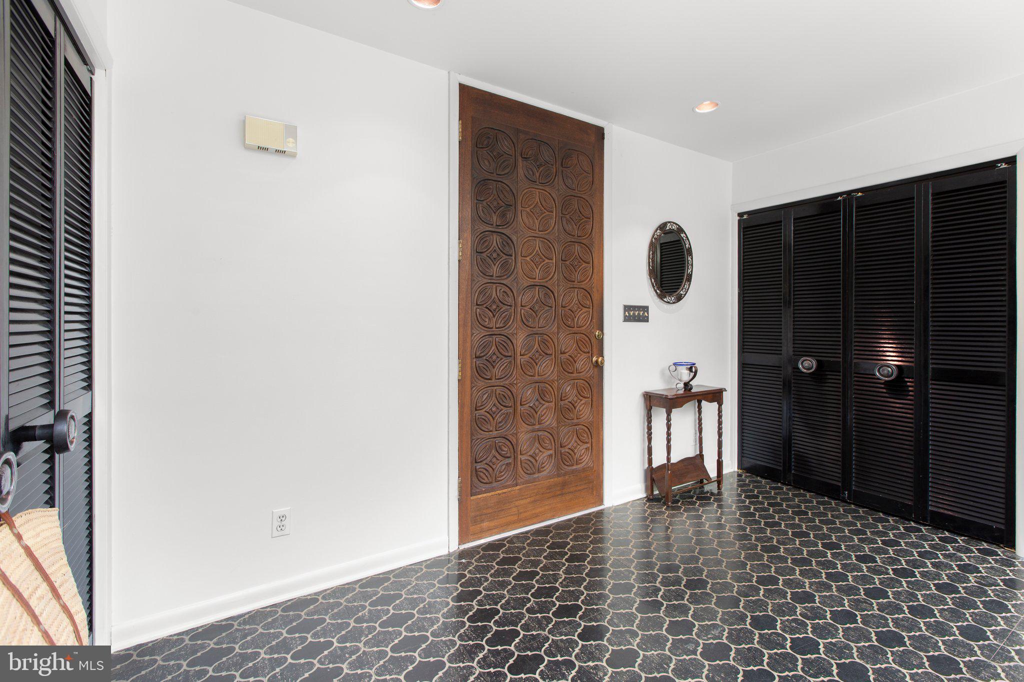 103 Lake Shore Dr