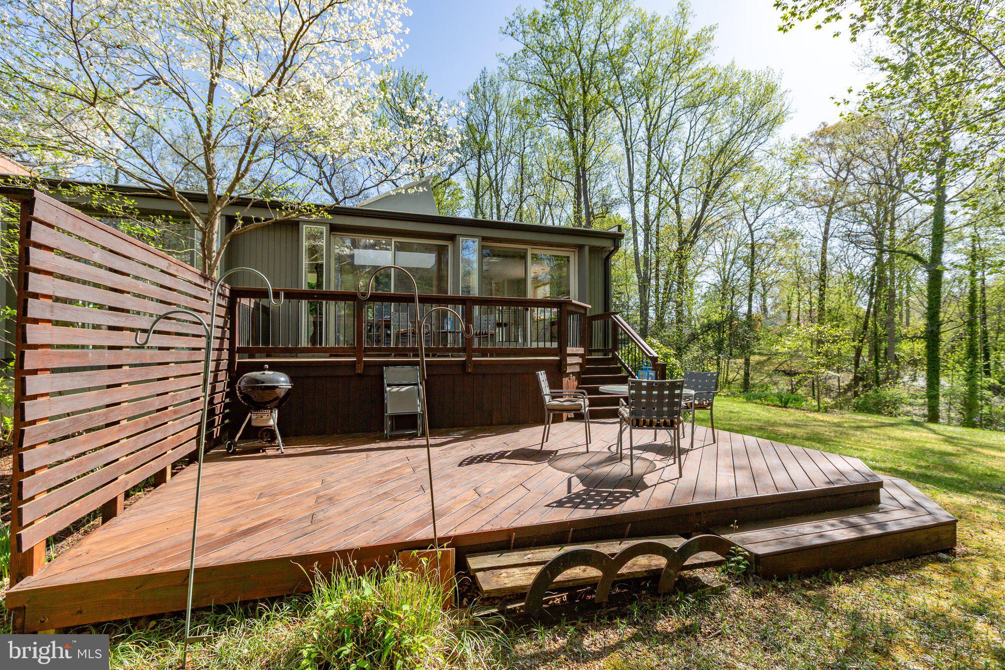 103 Lake Shore Dr