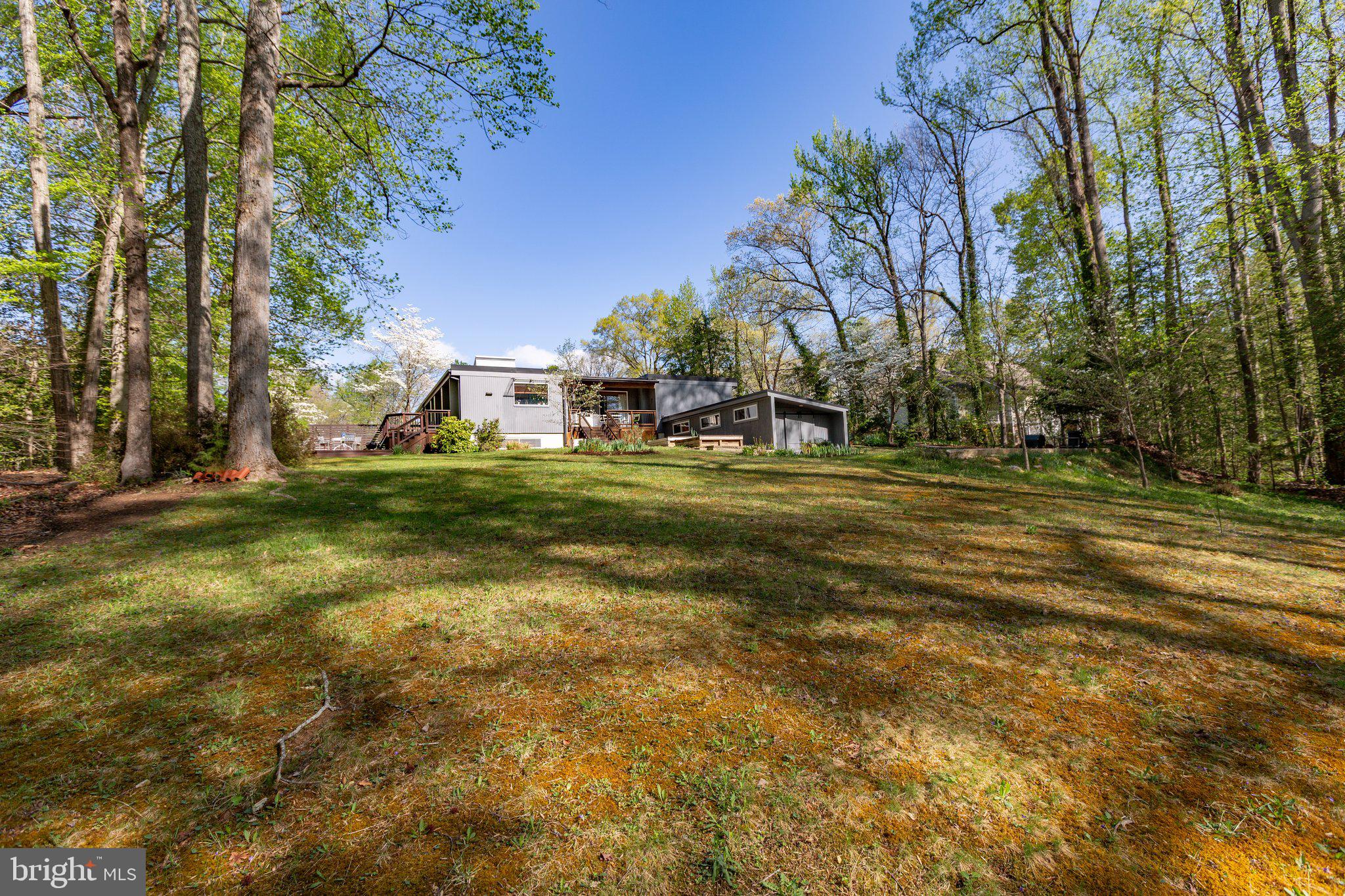 103 Lake Shore Dr