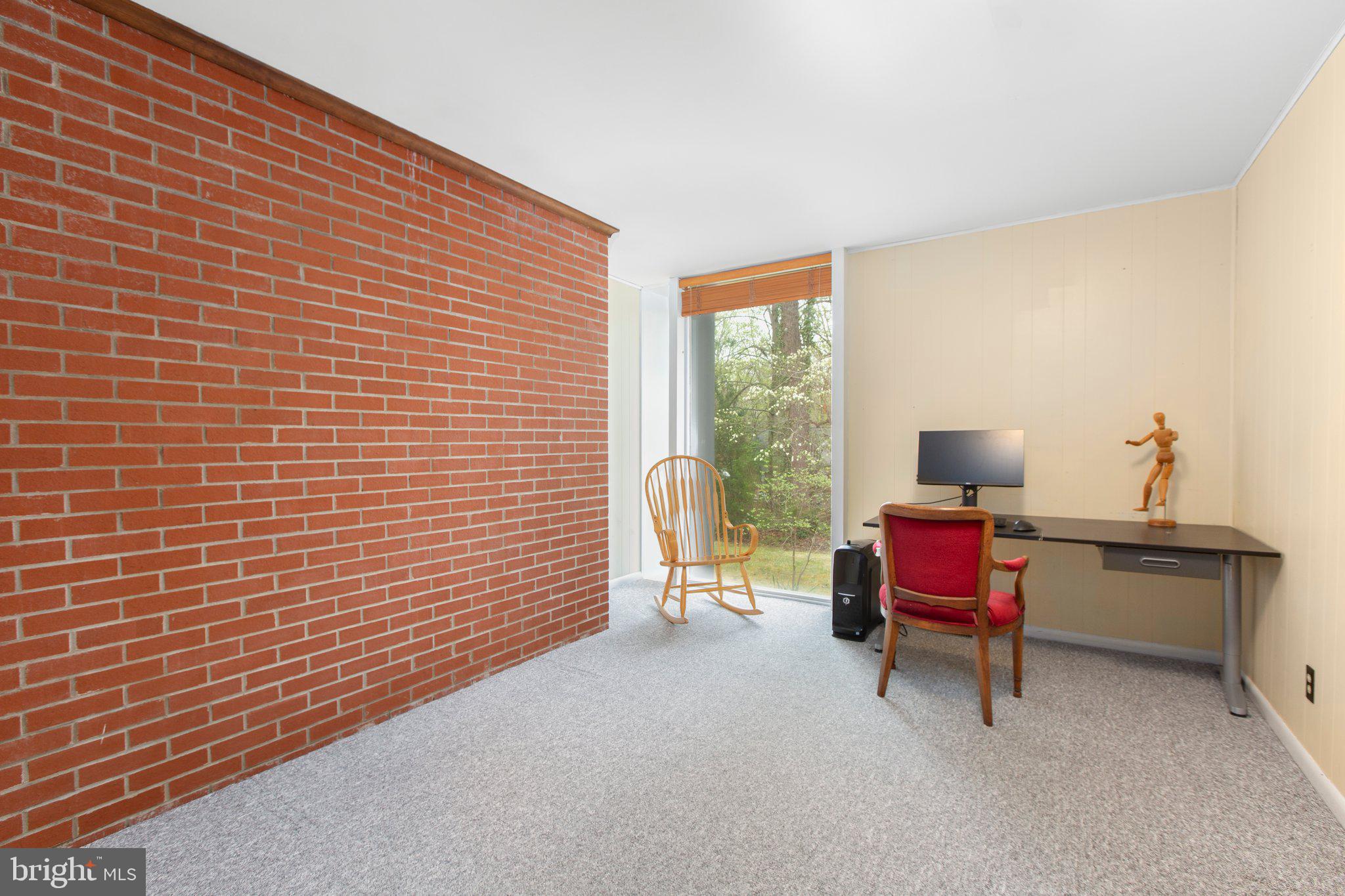 103 Lake Shore Dr