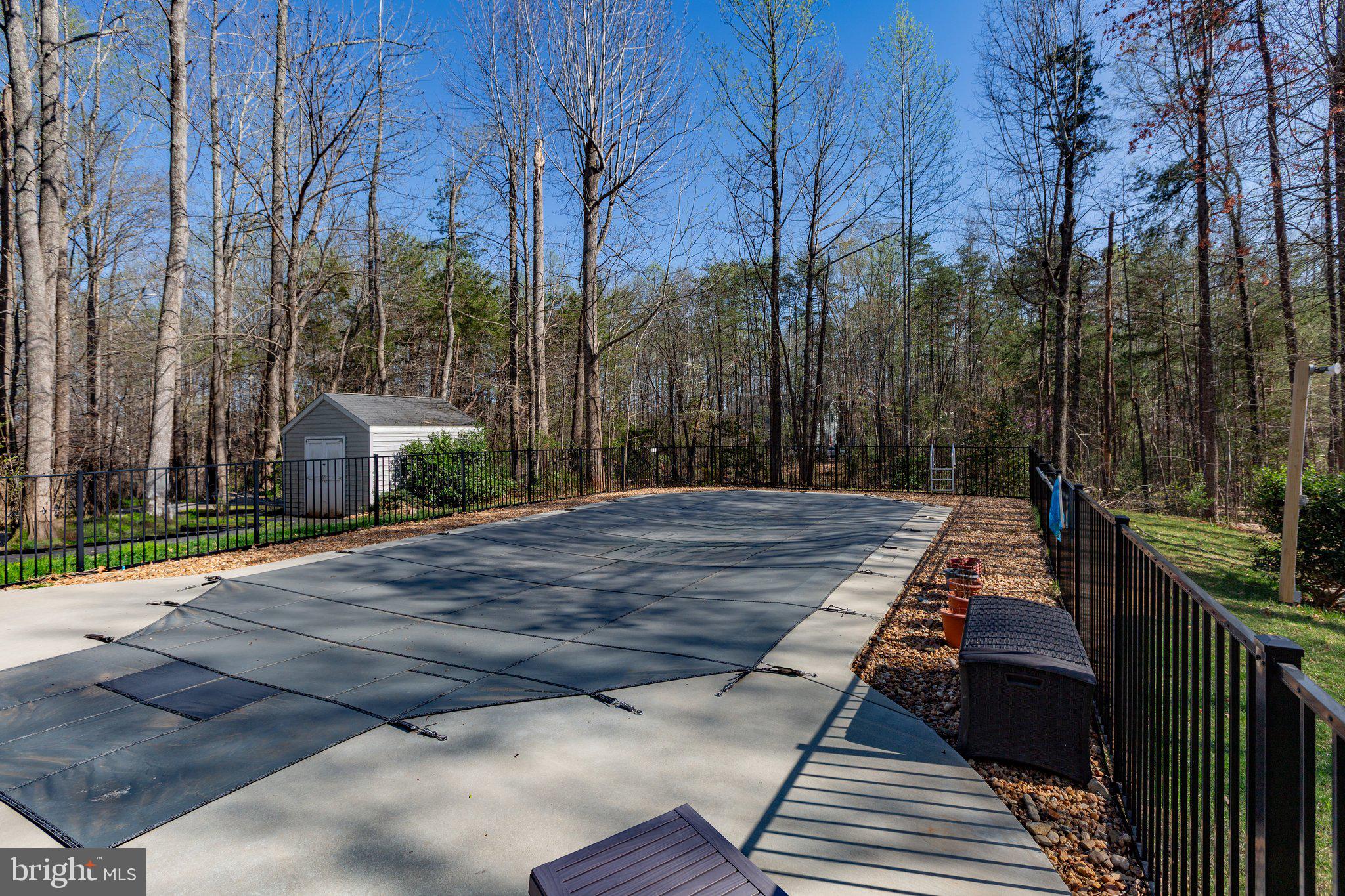 153 Harwill Dr