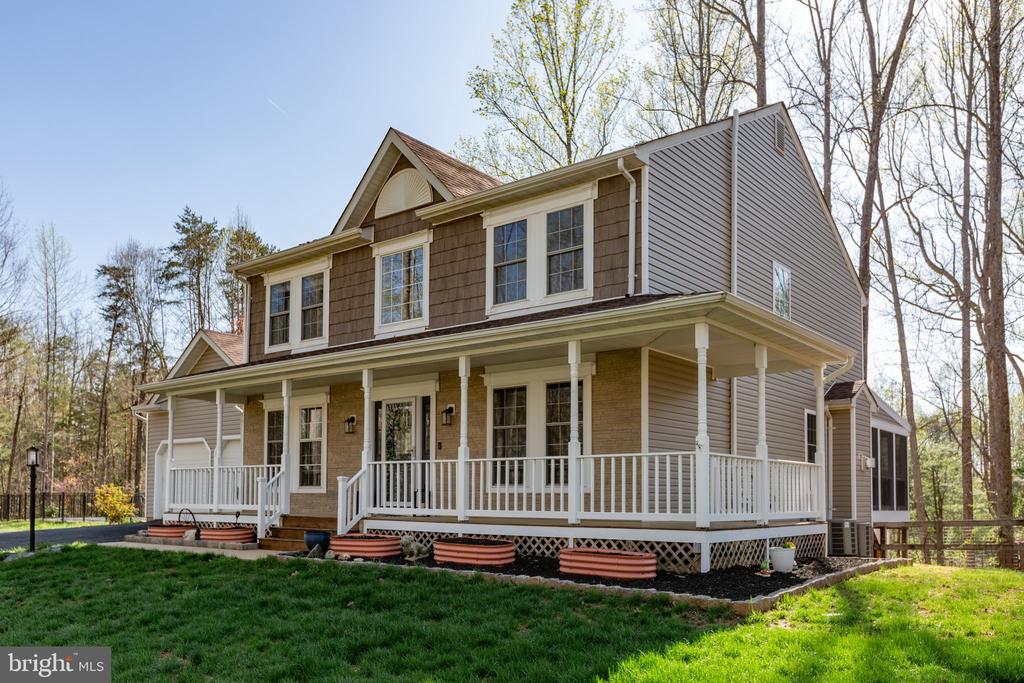 153 Harwill Dr