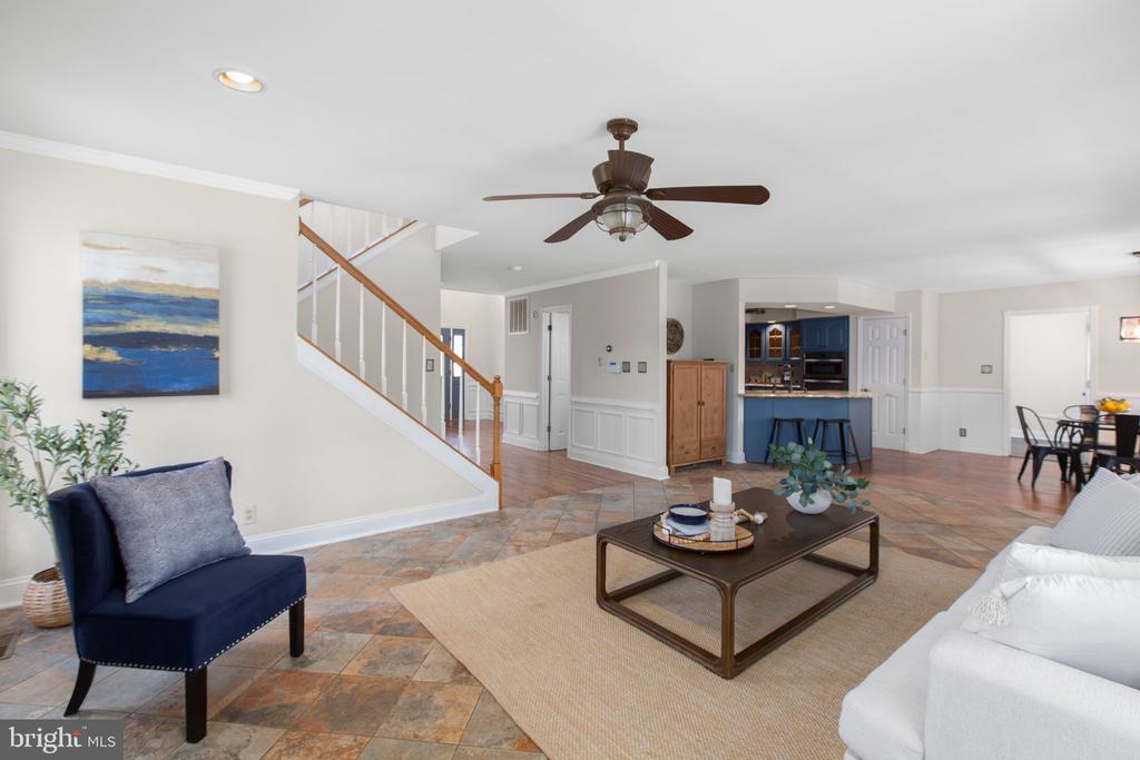 153 Harwill Dr