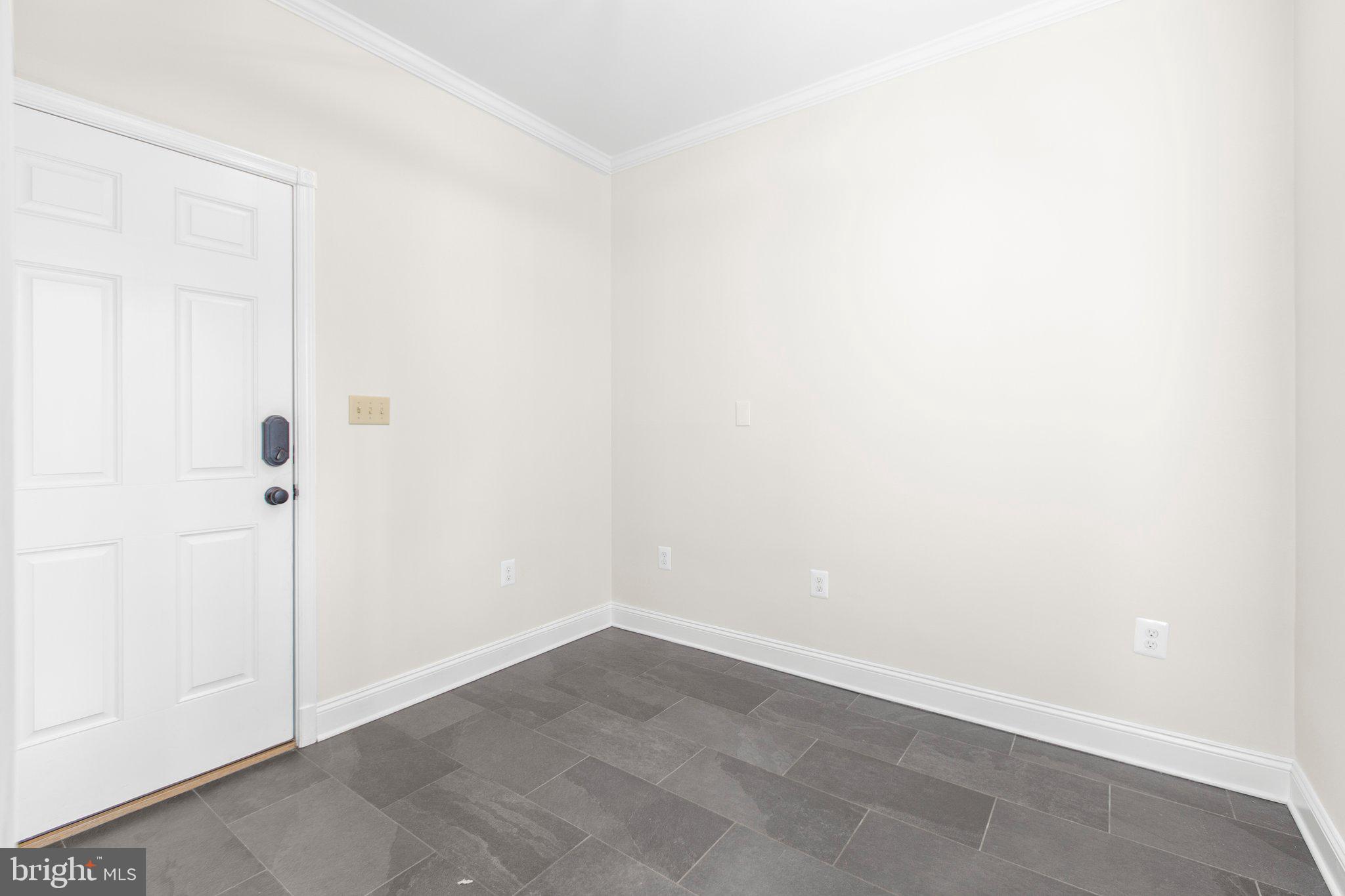 153 Harwill Dr