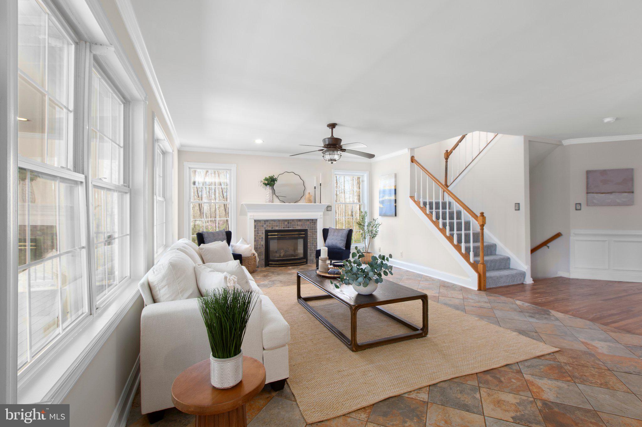 153 Harwill Dr