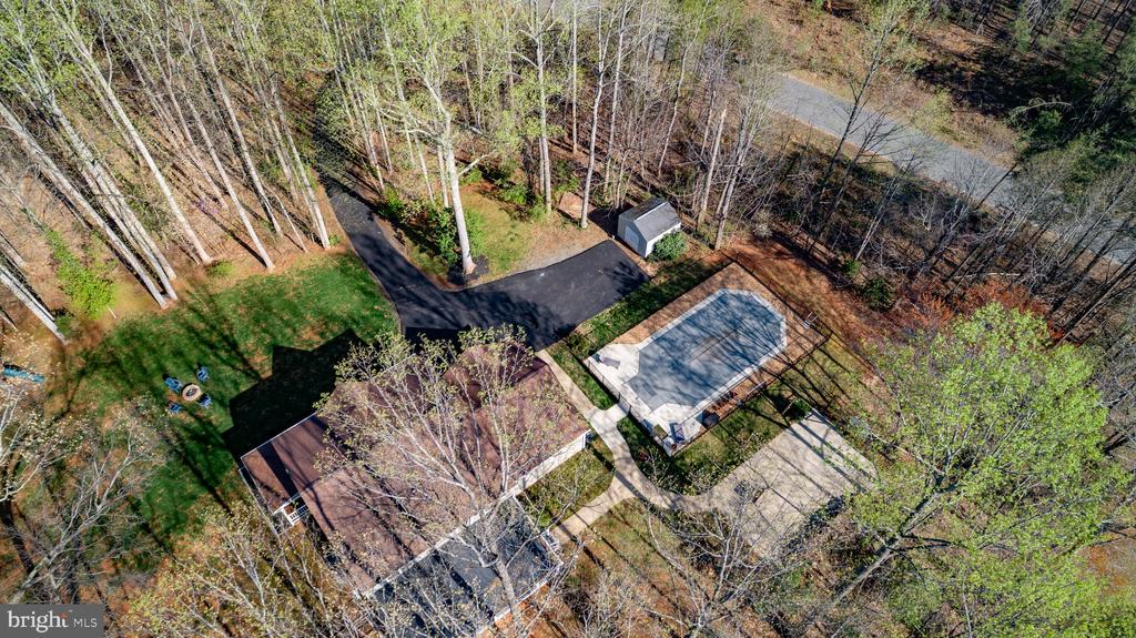 153 Harwill Dr