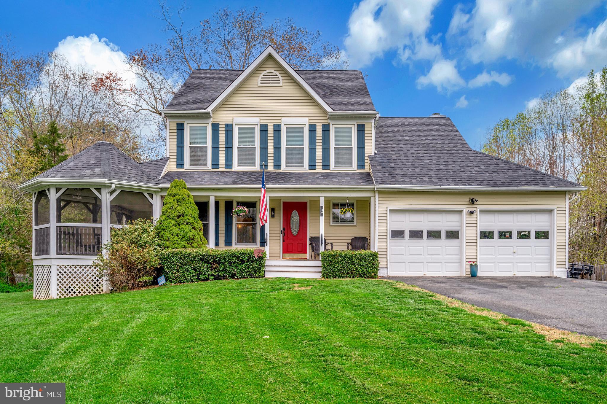 3 Hay Barn Rd