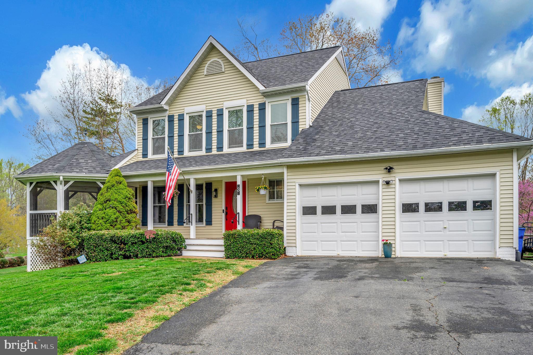 3 Hay Barn Rd