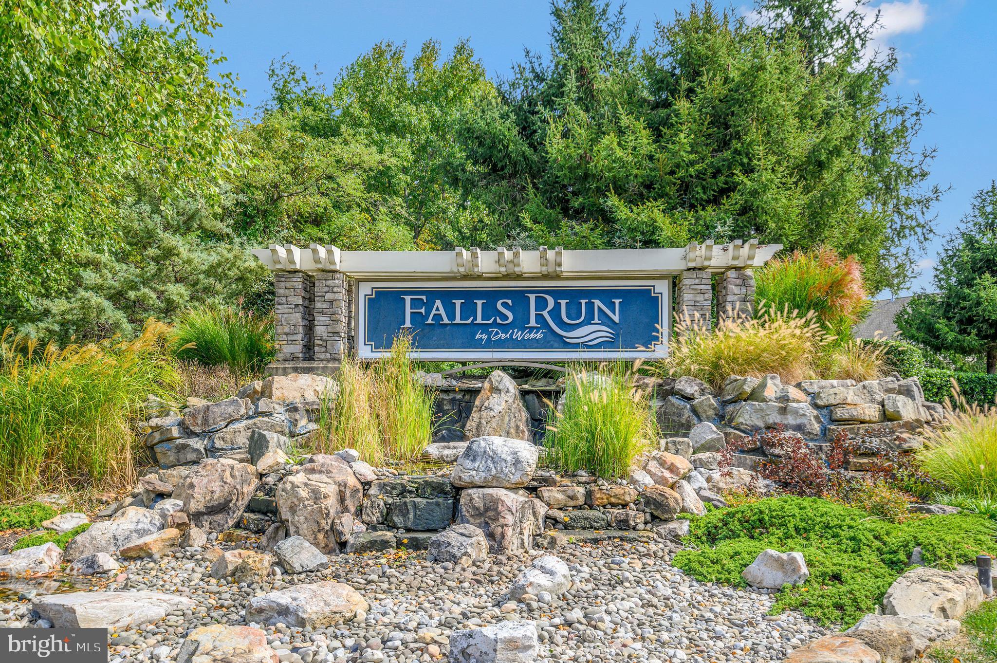 36 Chantilly Pl