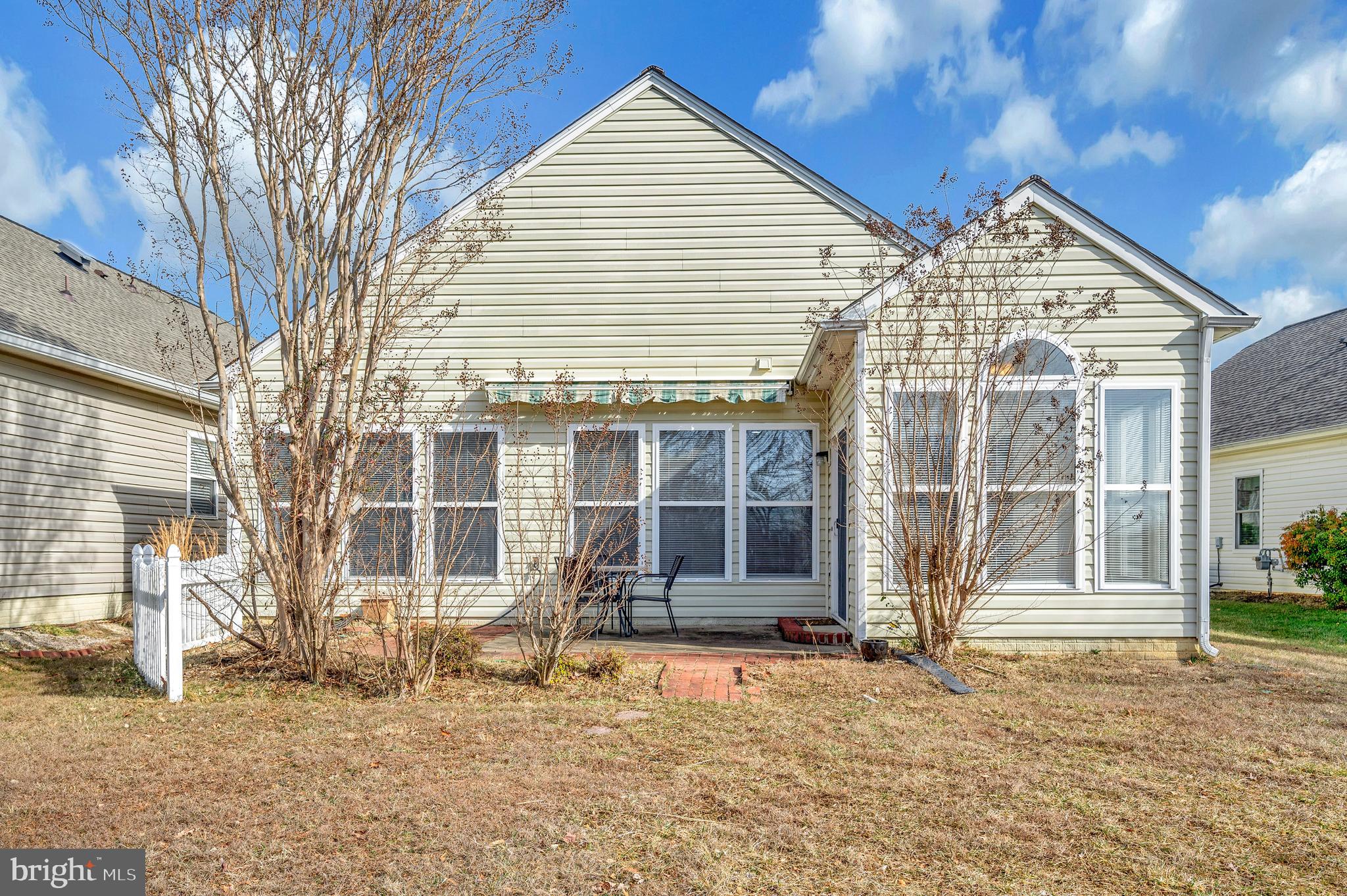 36 Chantilly Pl