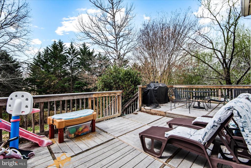 5 Evanshire Dr