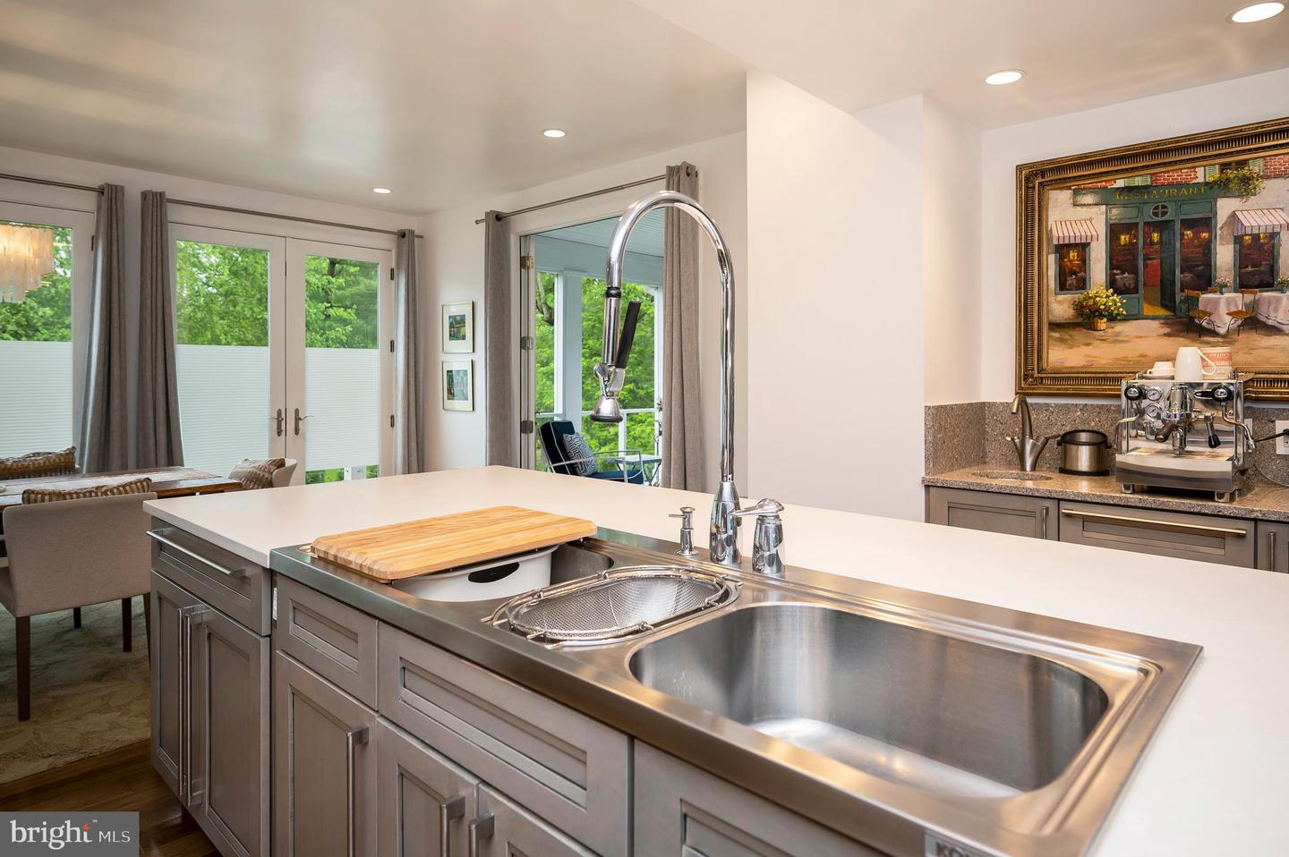 313 Ingleside Dr