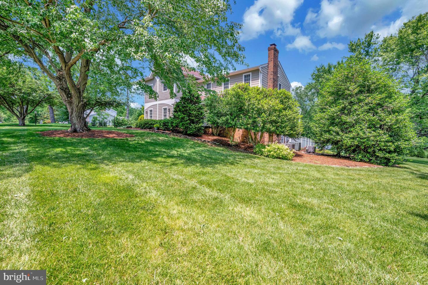 313 Ingleside Dr