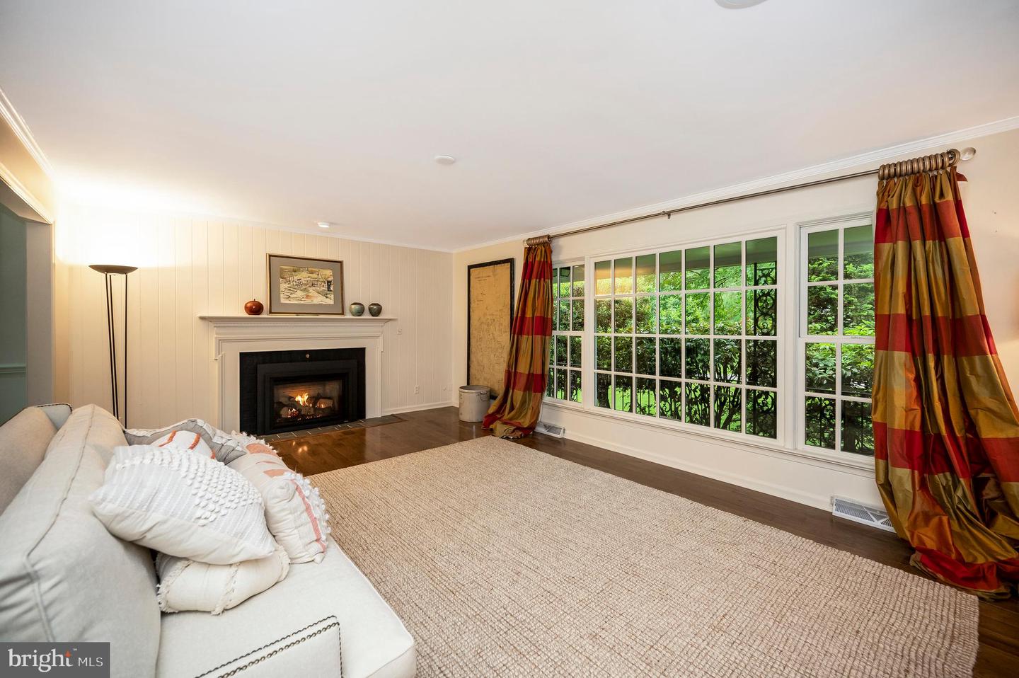 313 Ingleside Dr