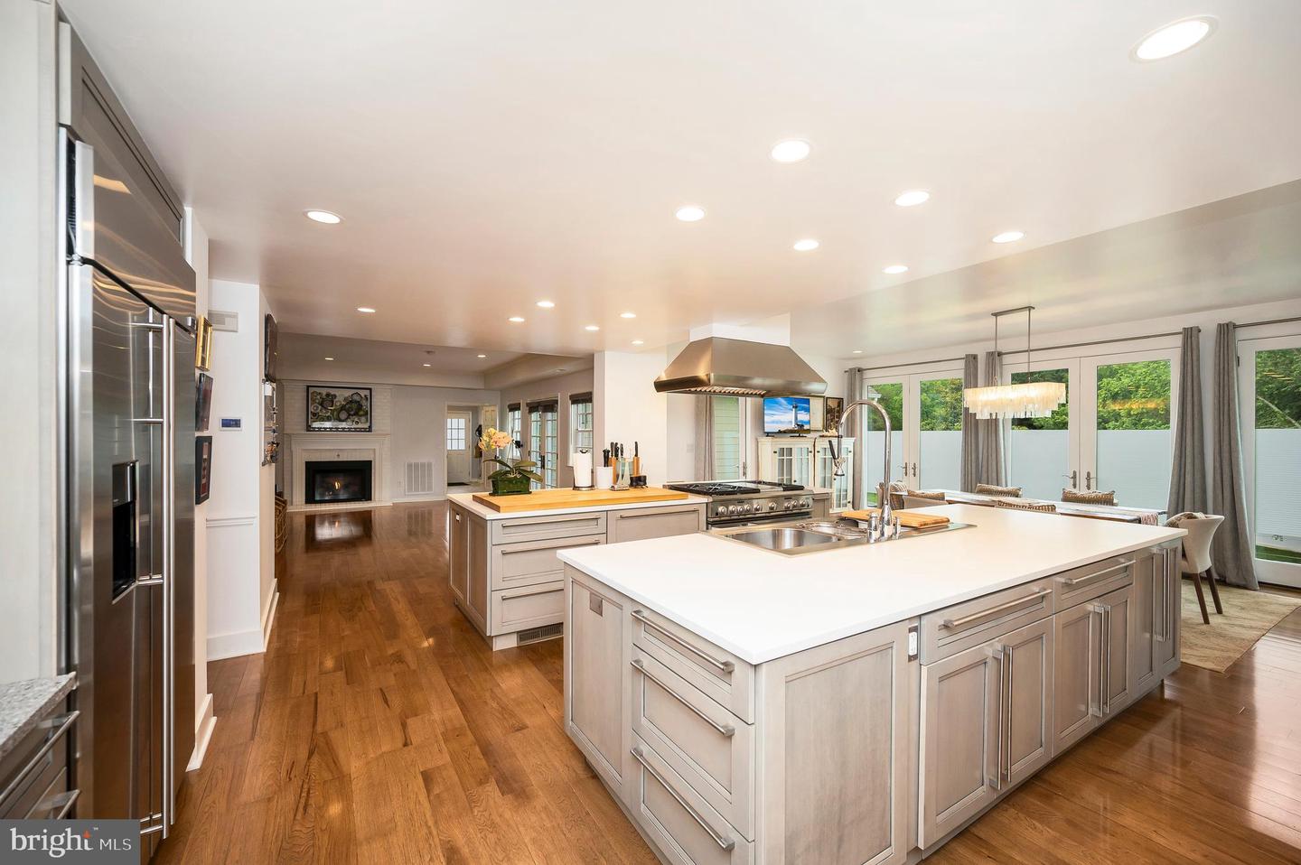 313 Ingleside Dr
