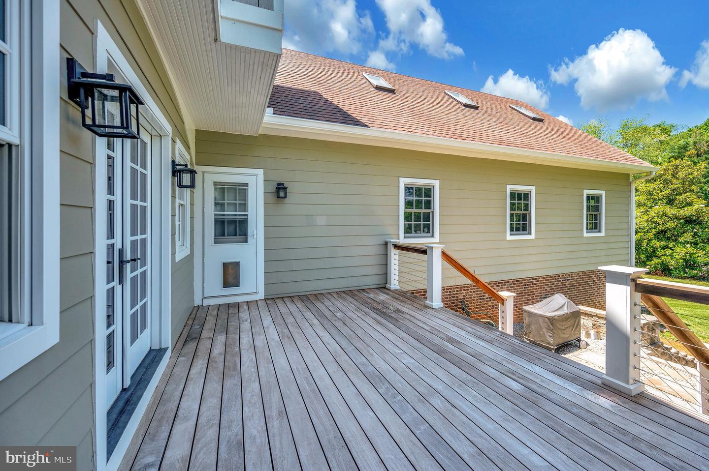 313 Ingleside Dr