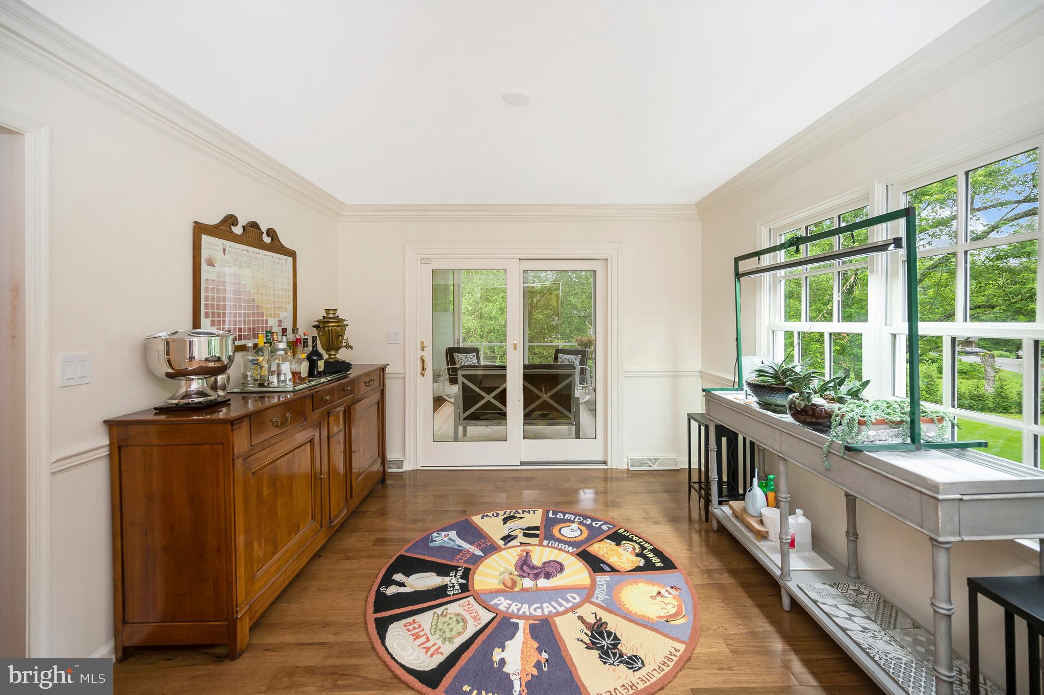 313 Ingleside Dr