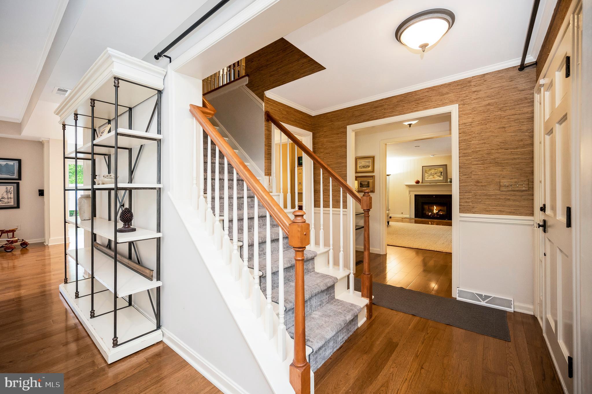 313 Ingleside Dr