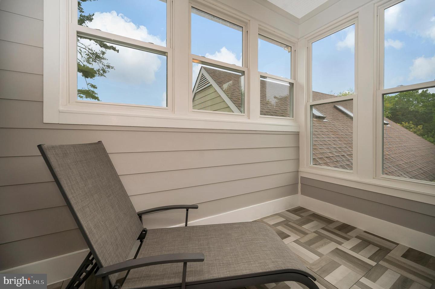 313 Ingleside Dr