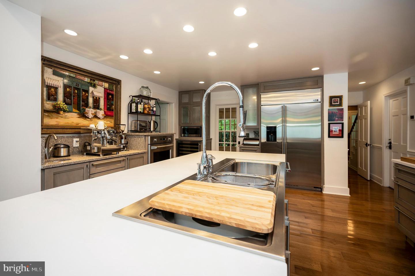 313 Ingleside Dr