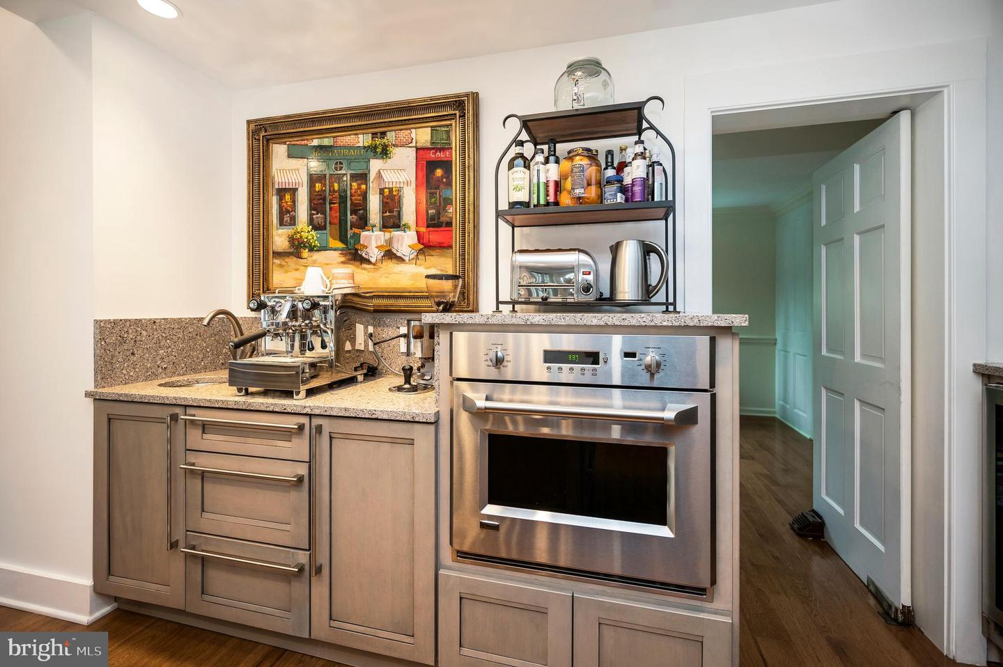 313 Ingleside Dr