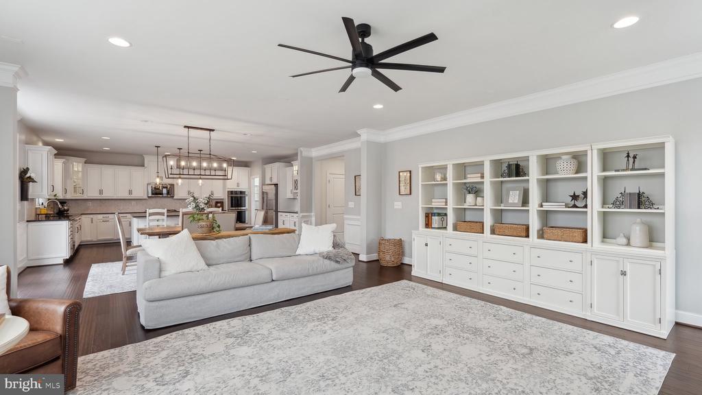 425 PEAR BLOSSOM ROAD