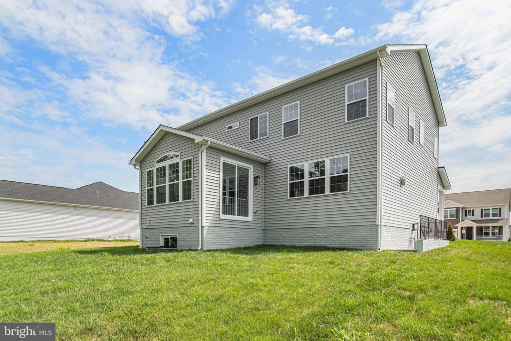 217 CAMWOOD COURT