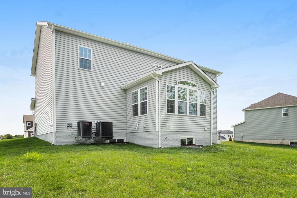 217 CAMWOOD COURT