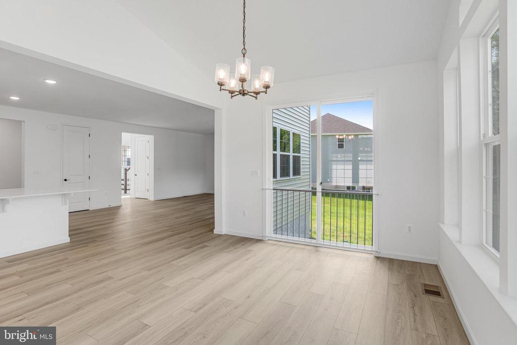 217 CAMWOOD COURT