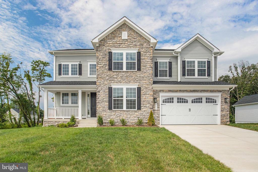 217 CAMWOOD COURT