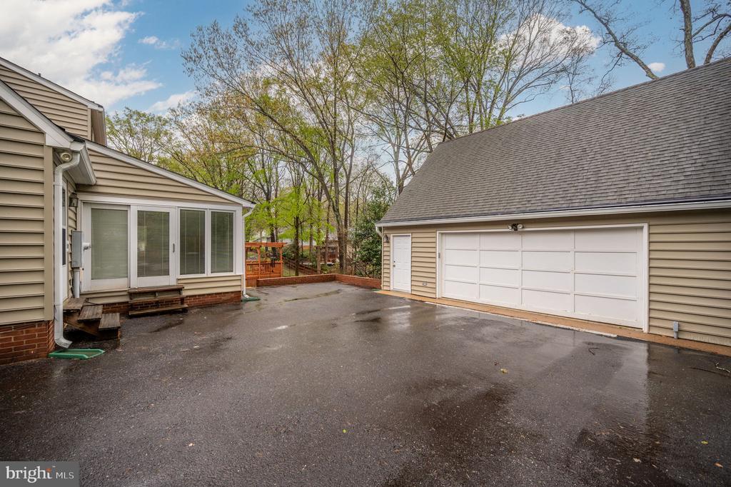 135 Cleremont Dr