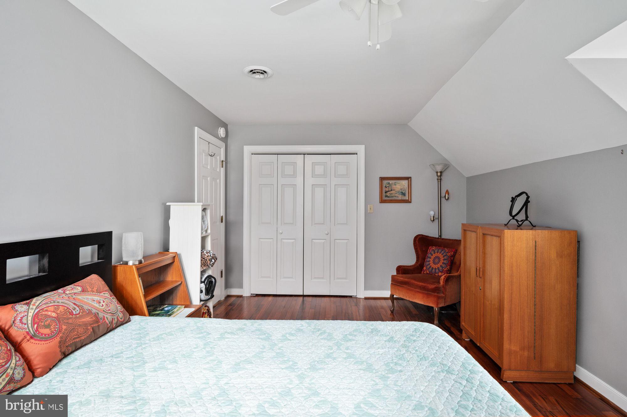 135 Cleremont Dr
