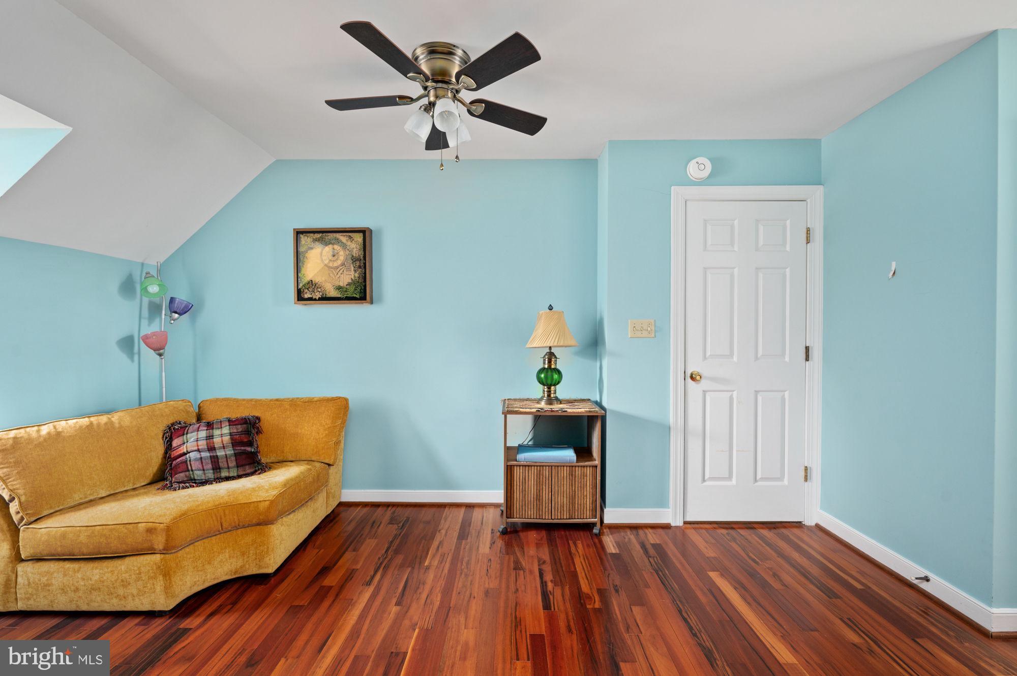 135 Cleremont Dr