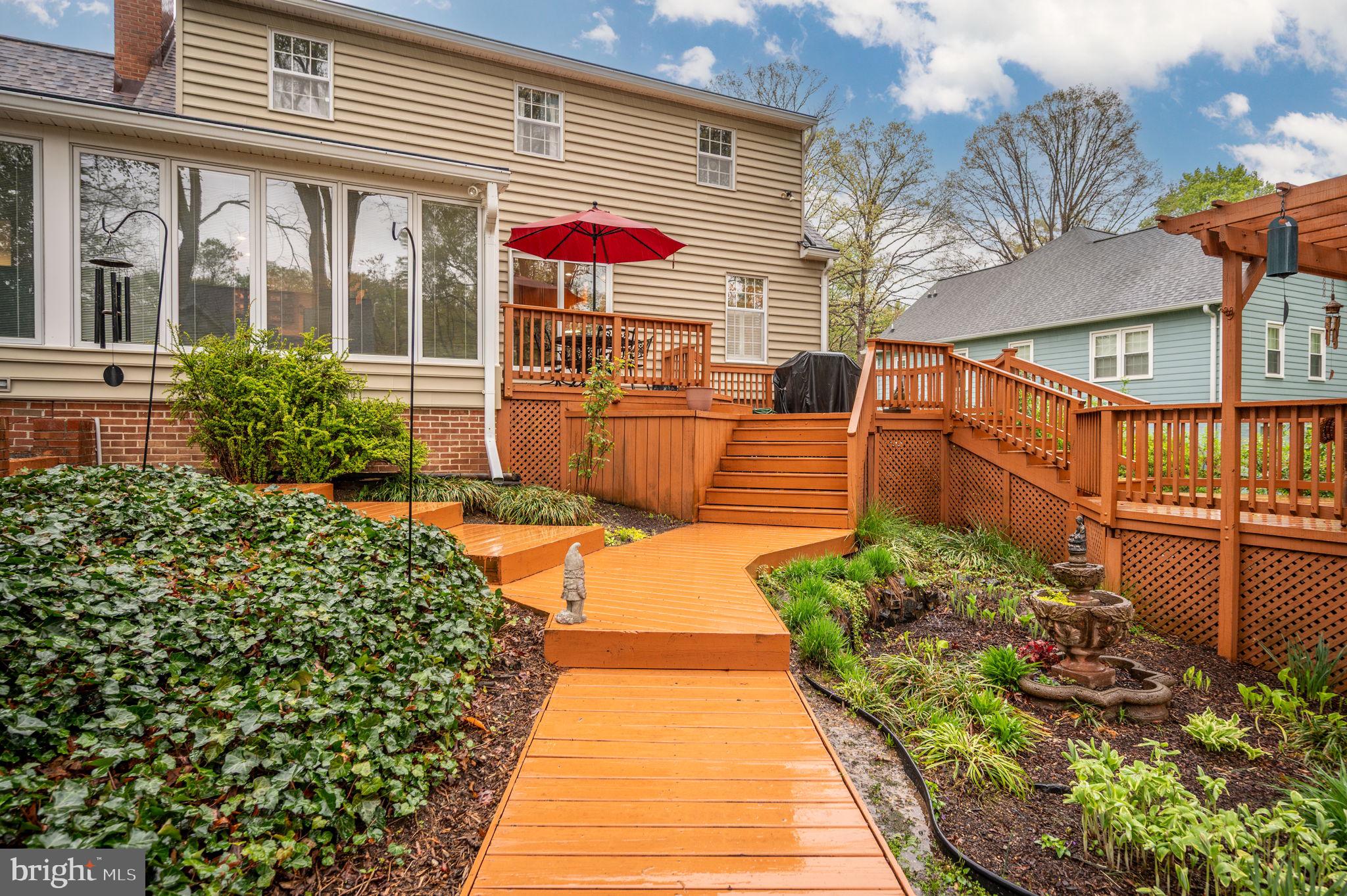 135 Cleremont Dr