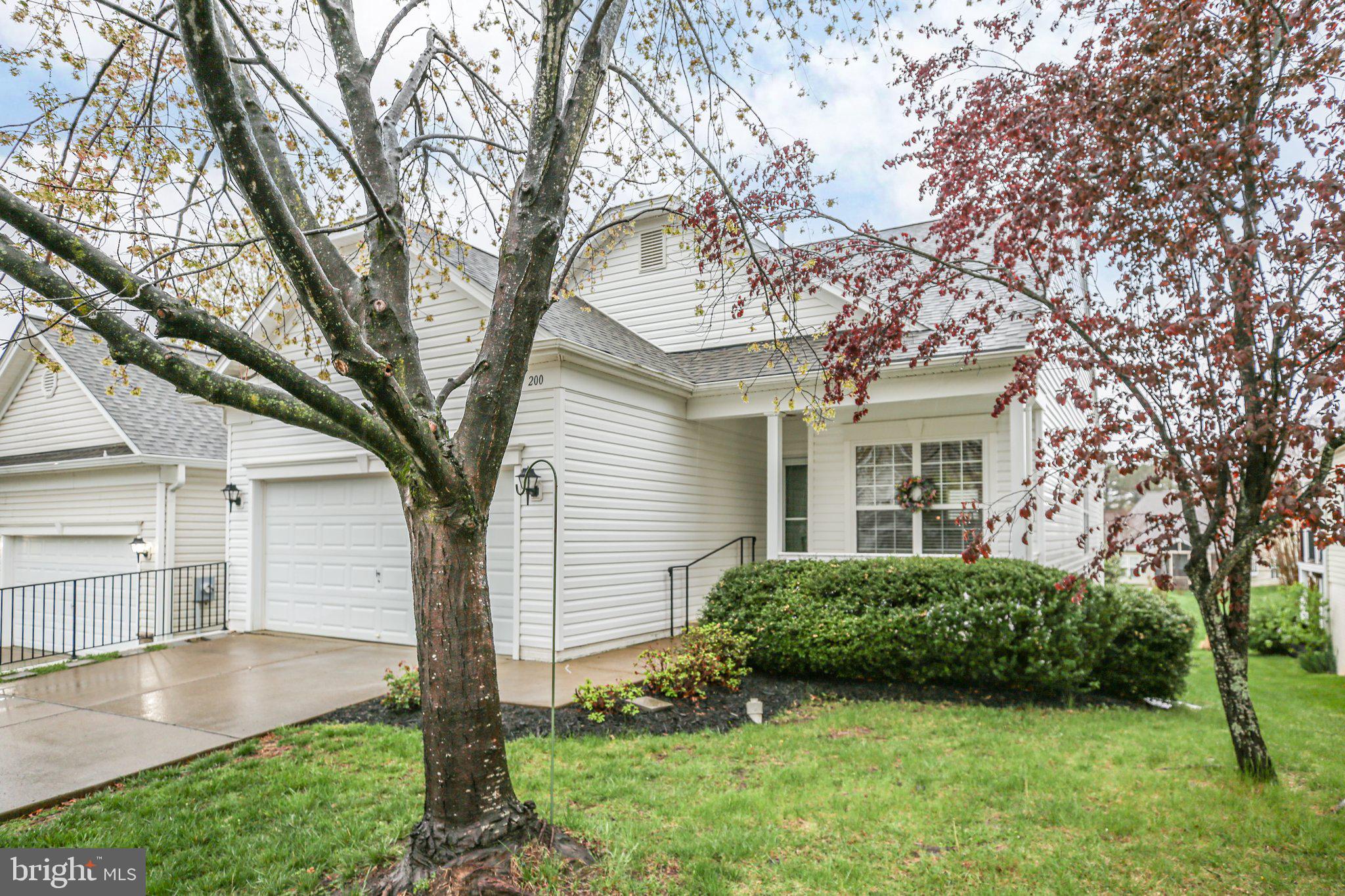 200 Smithfield Way