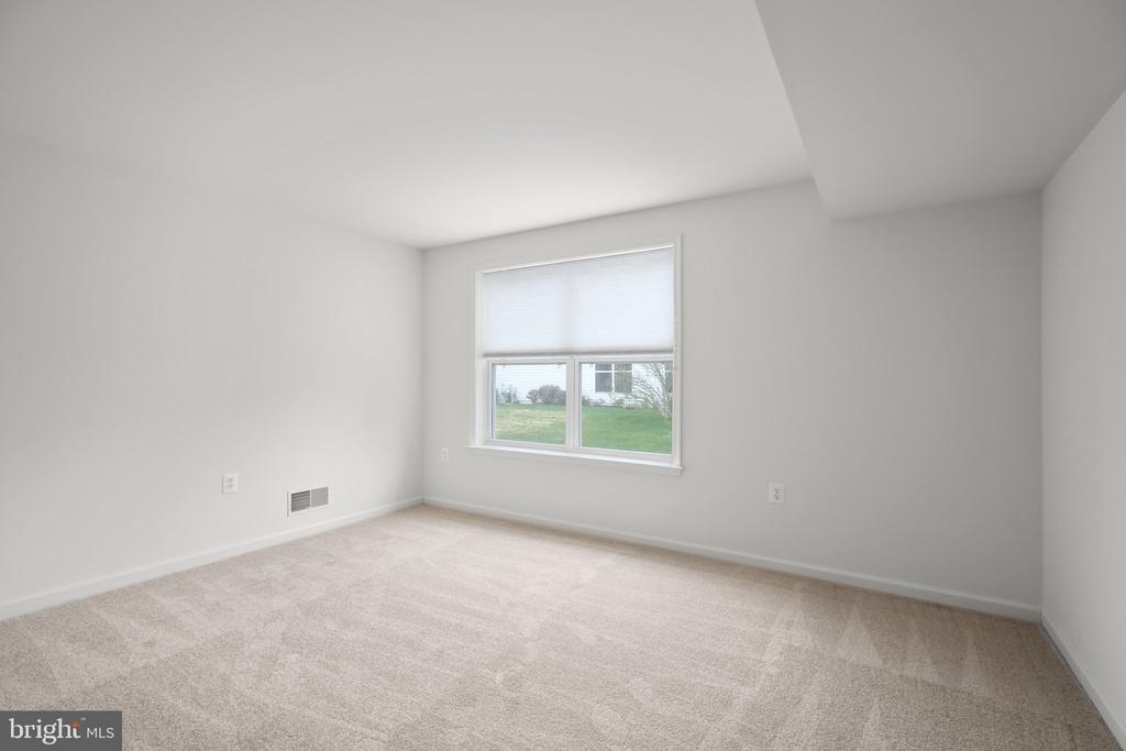 200 Smithfield Way