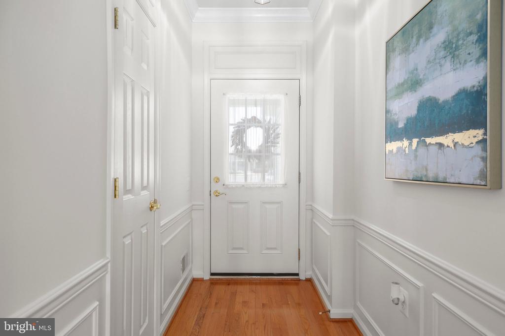 414 Bridgewater Cir