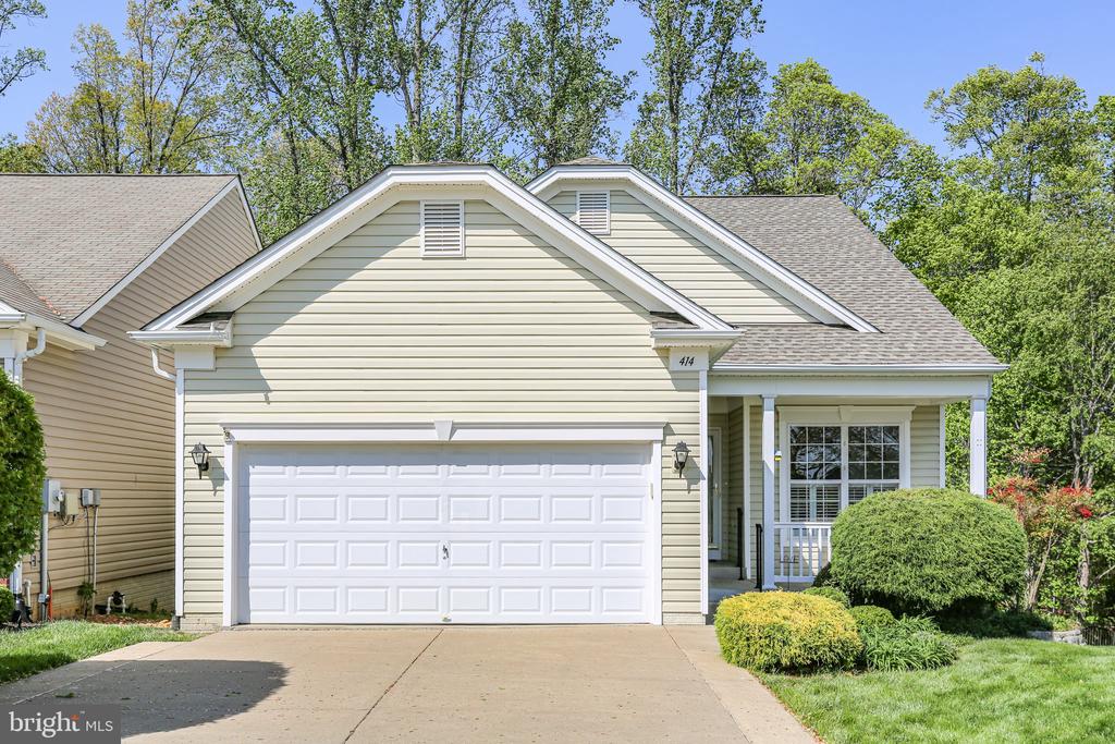 414 Bridgewater Cir