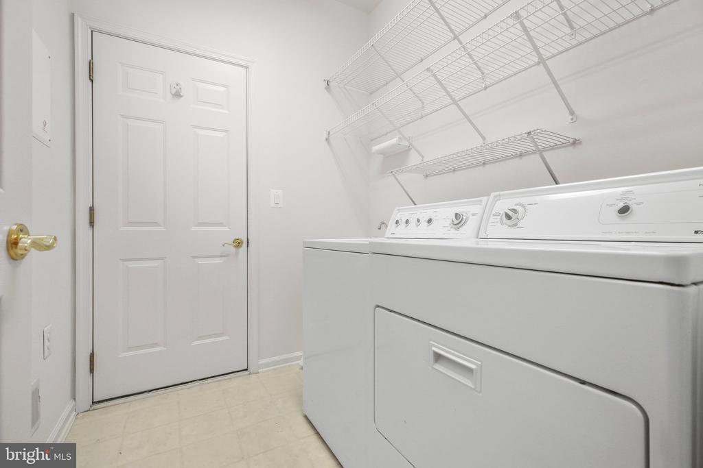414 Bridgewater Cir